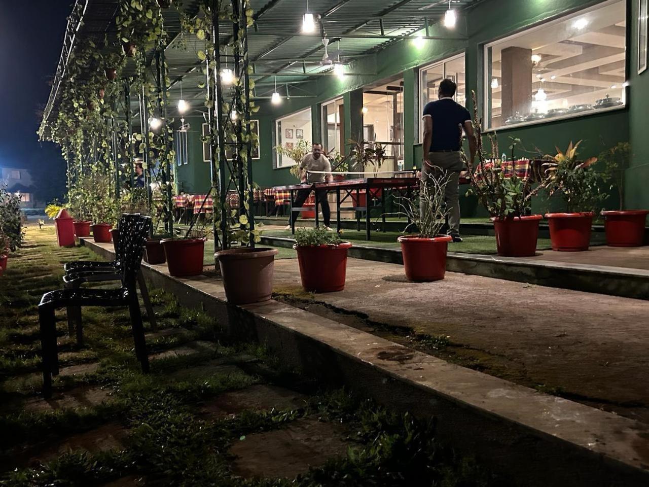Presidency Highland Resort Koynanagar Kültér fotó