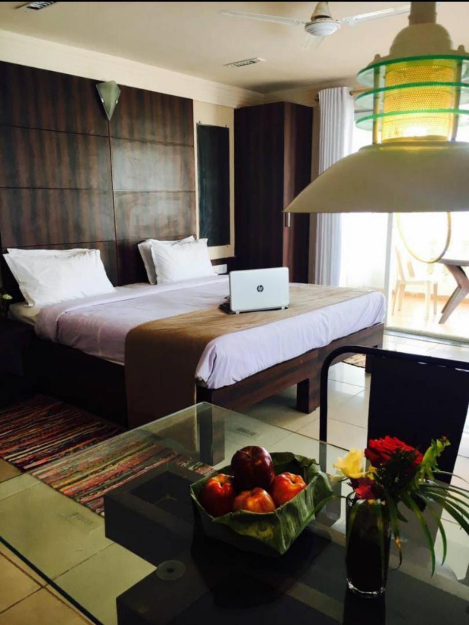 Presidency Highland Resort Koynanagar Kültér fotó