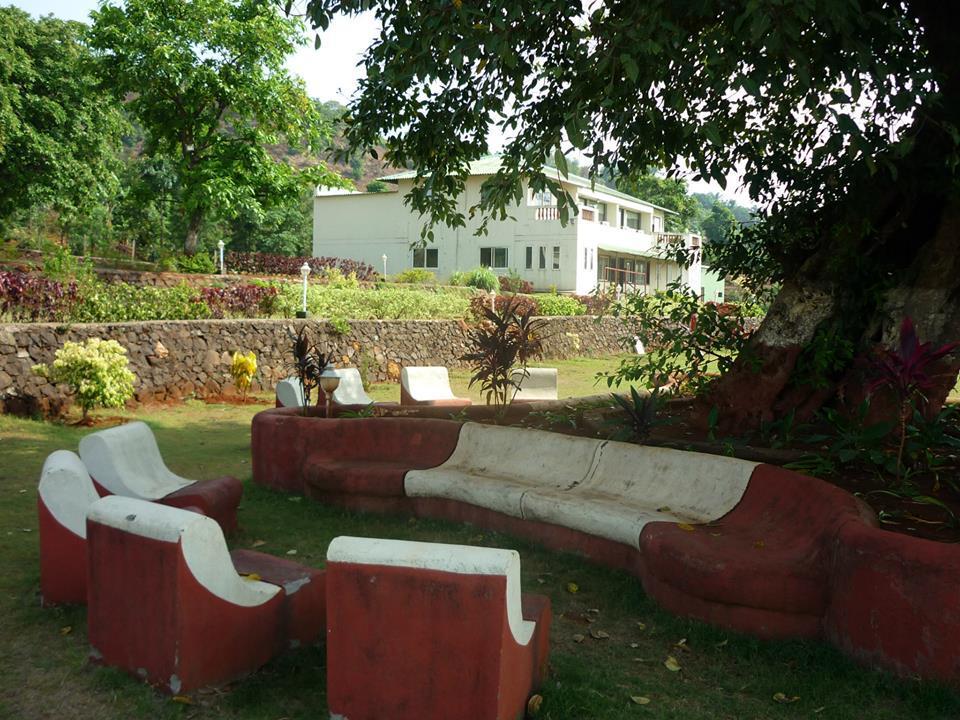 Presidency Highland Resort Koynanagar Kültér fotó
