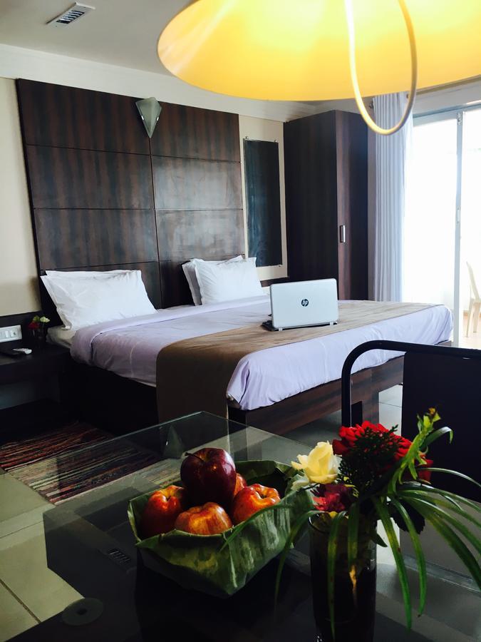 Presidency Highland Resort Koynanagar Kültér fotó
